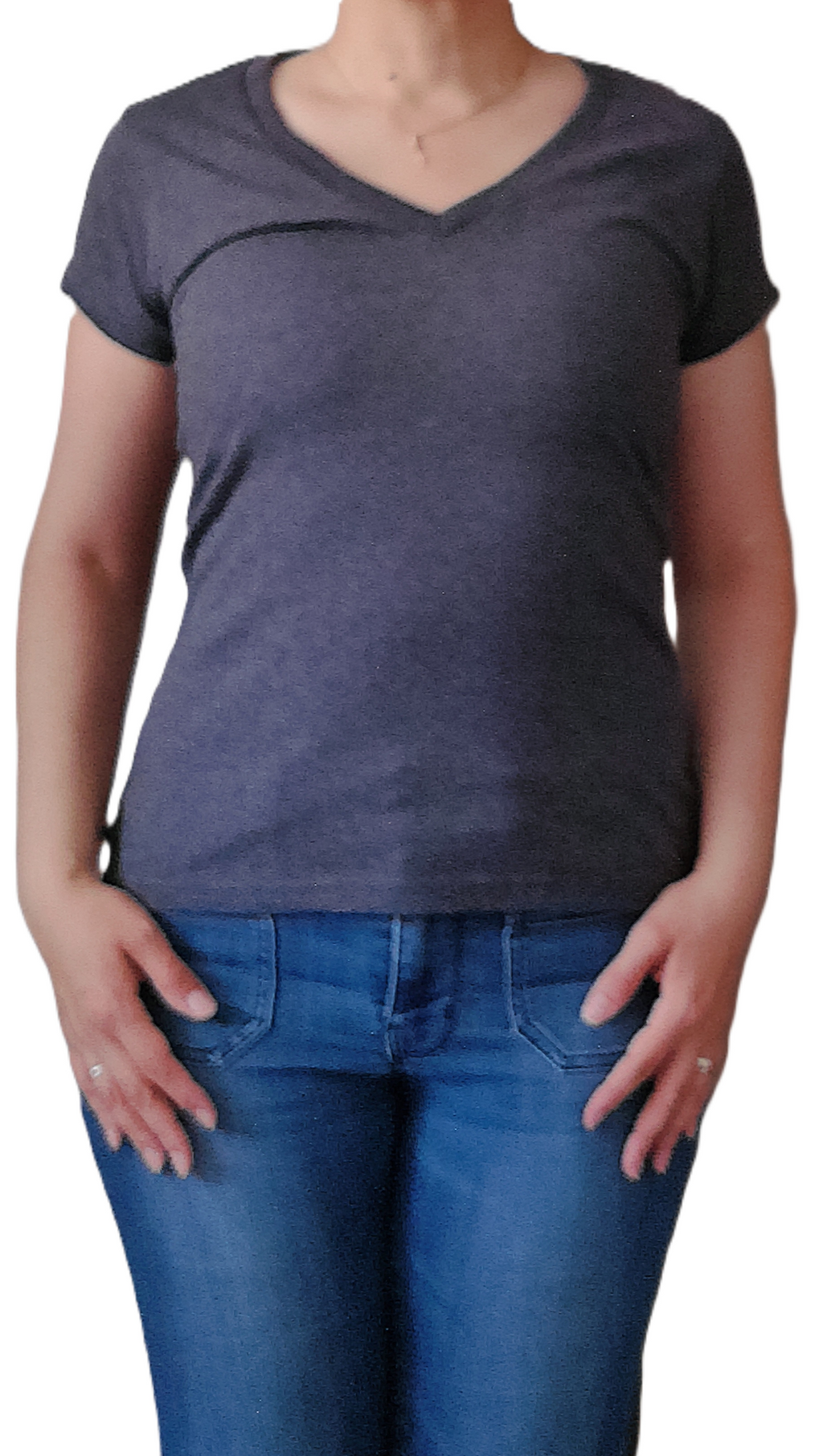 Playera cuello V manga corta con silueta